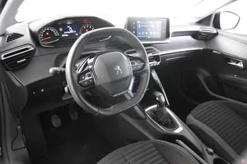 Peugeot 208 2021 photo 2