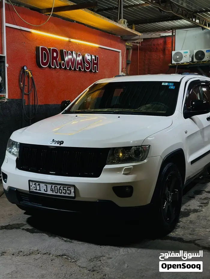 Jeep Grand Cherokee 2010 photo 5