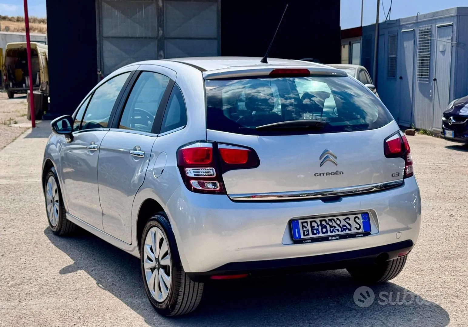 Citroen C3 2015 photo 4