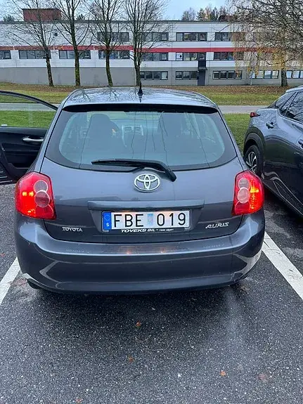 Toyota Auris 2008 photo 4