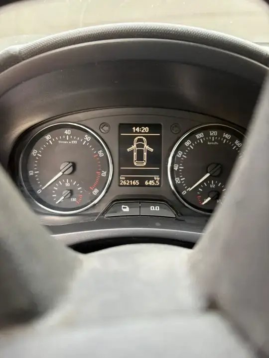 Skoda Roomster 2012 photo 3