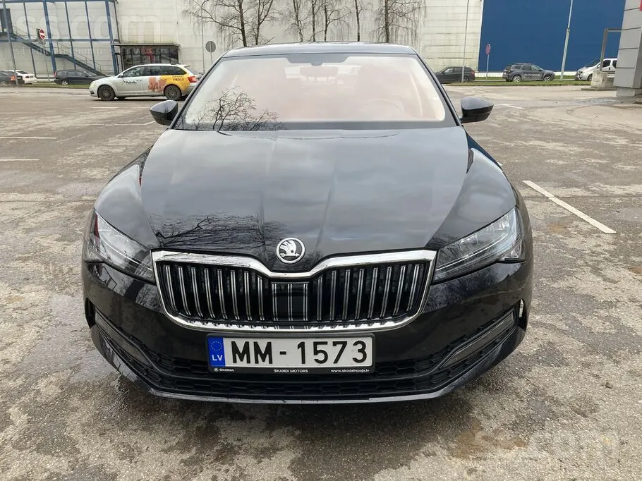 Skoda Superb 2020 photo 2