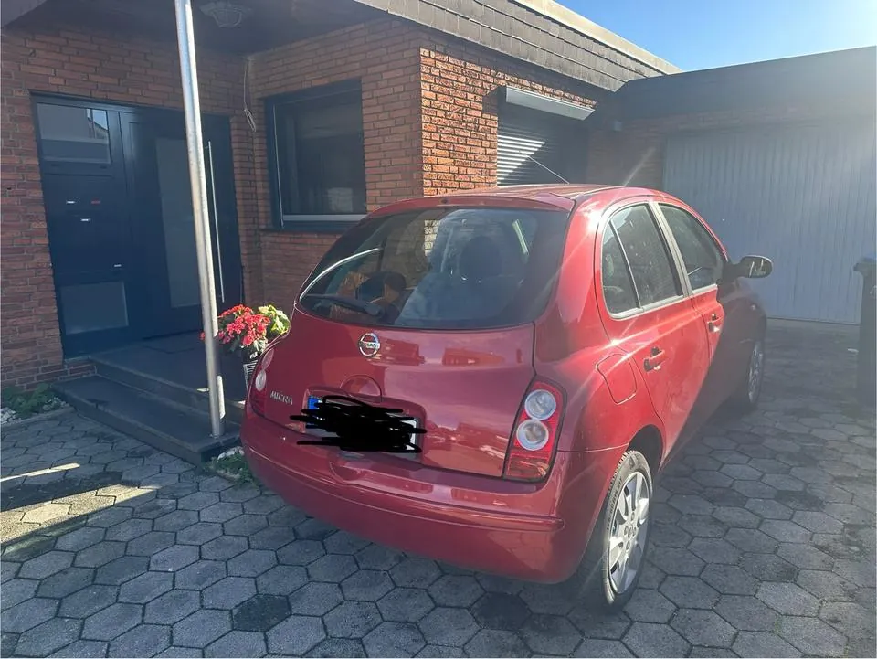 Nissan Micra