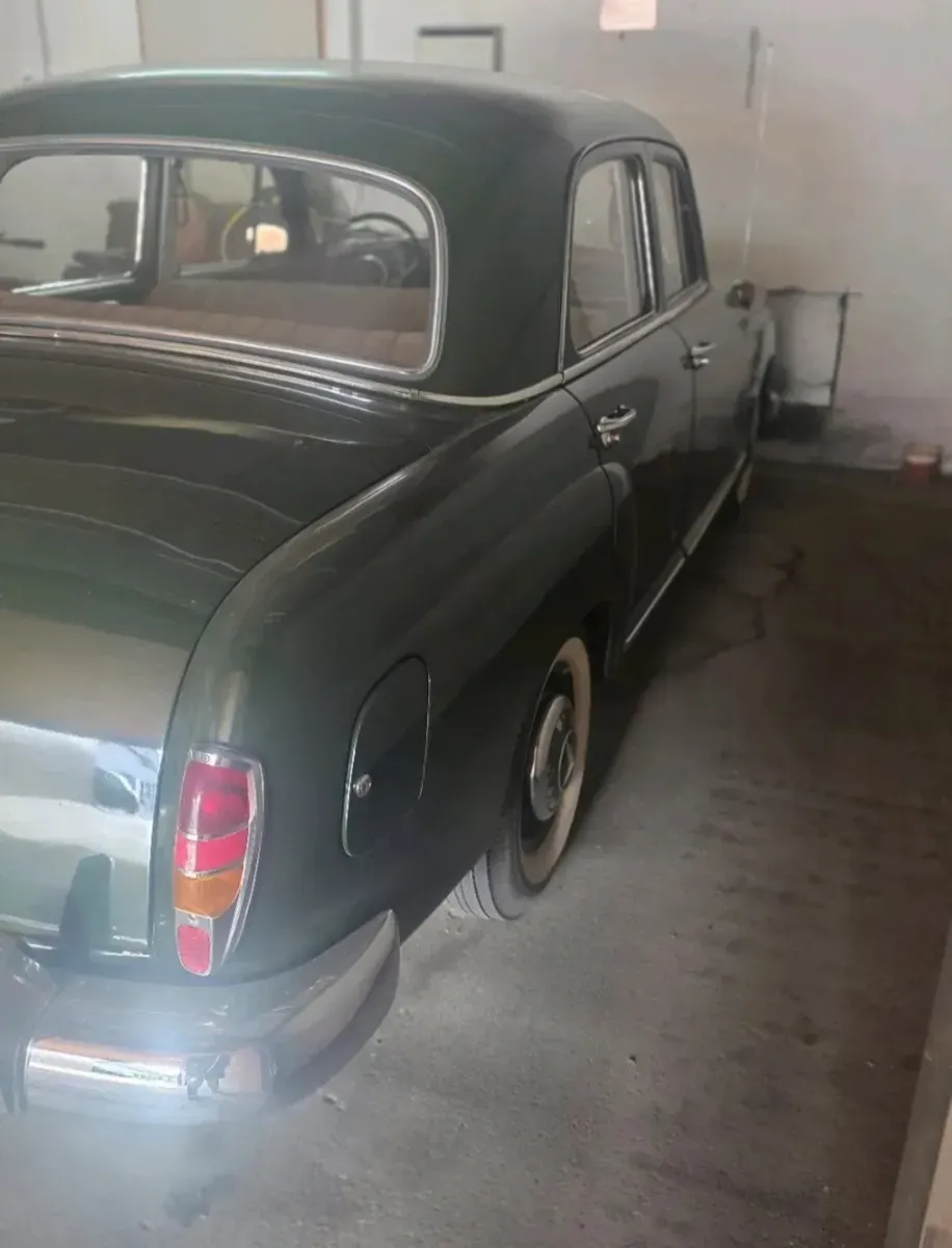 Mercedes-Benz 190 1959 photo 3