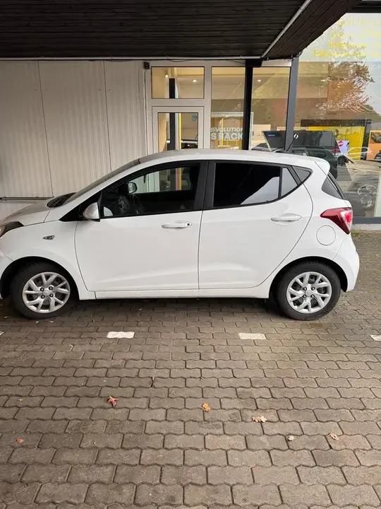 Hyundai I10
