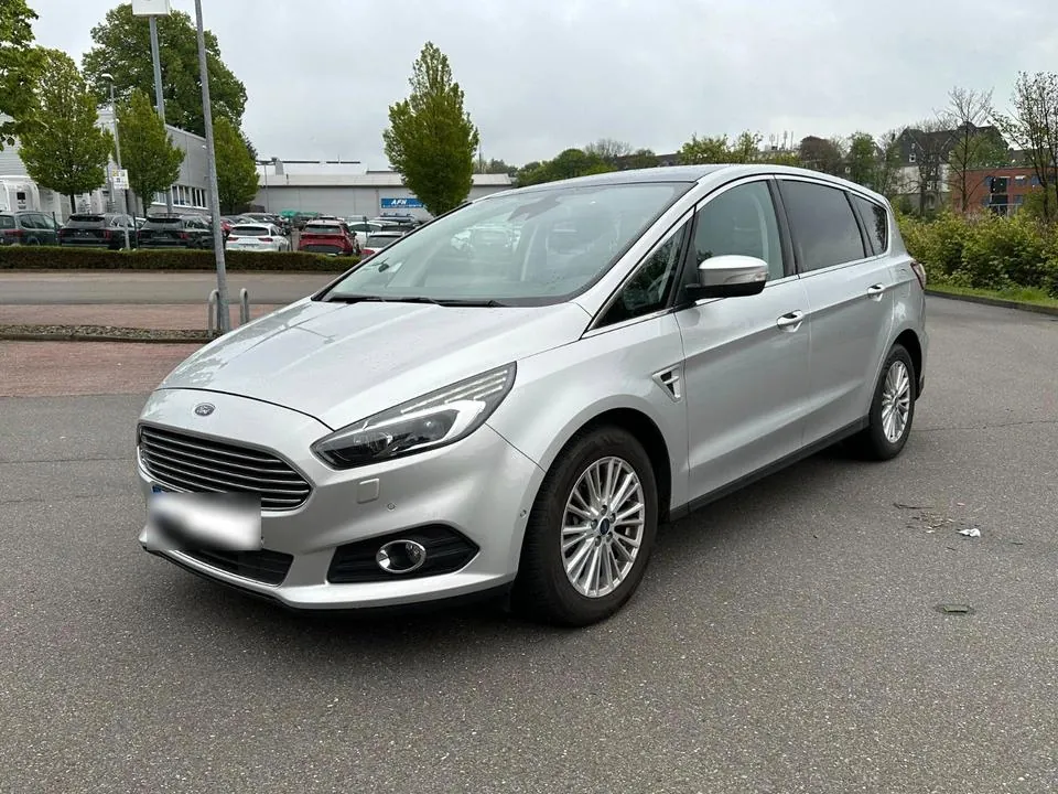 Ford S-Max