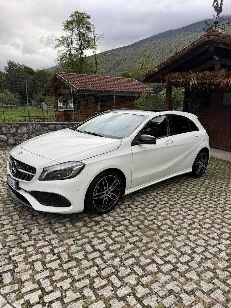 Mercedes-Benz A200 Amg Line 2018 photo 2