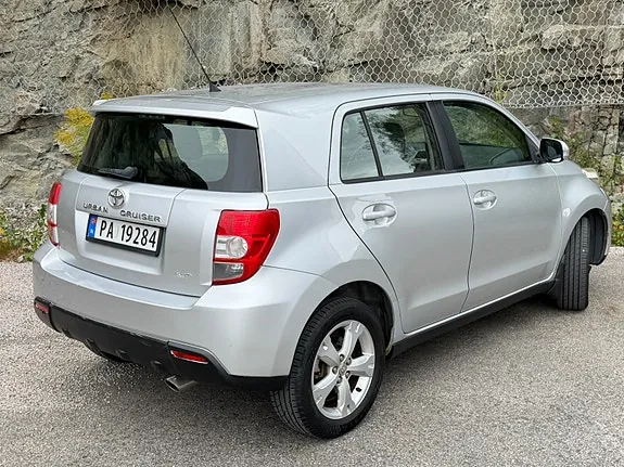 Toyota Urban Cruiser 2011 photo 5