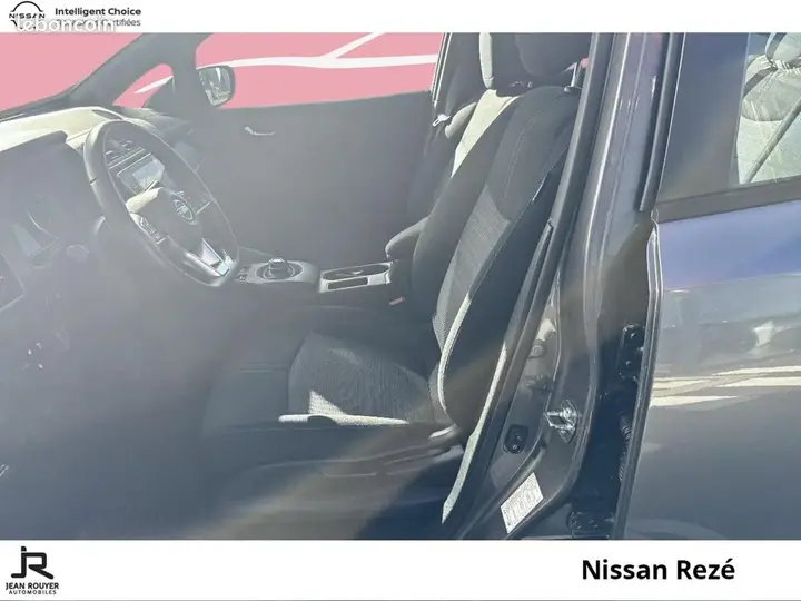 Nissan Leaf 2023 photo 3