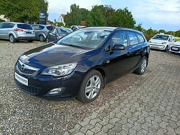 Opel Astra 2011 photo 5