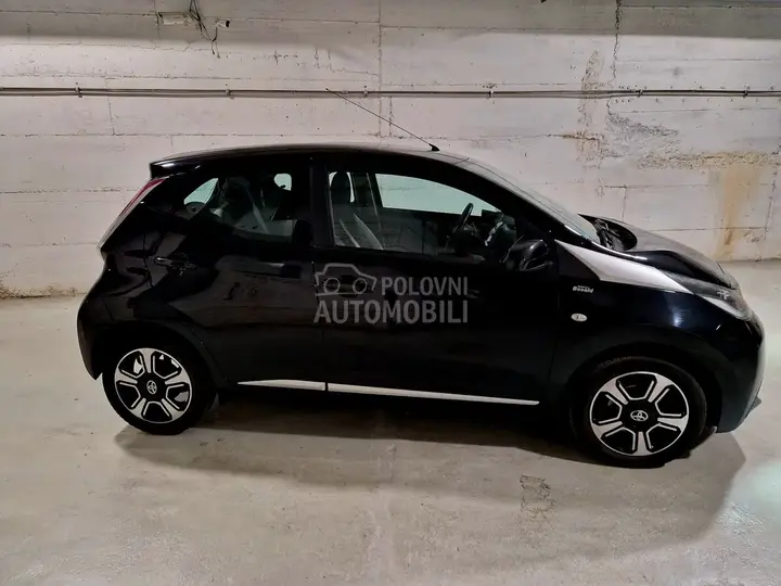 Toyota Aygo 2015 photo 5