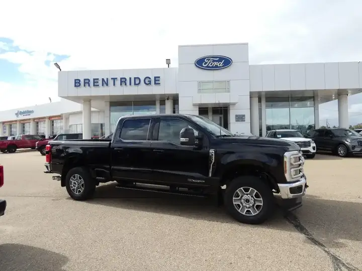 Ford F350 2026 photo 3