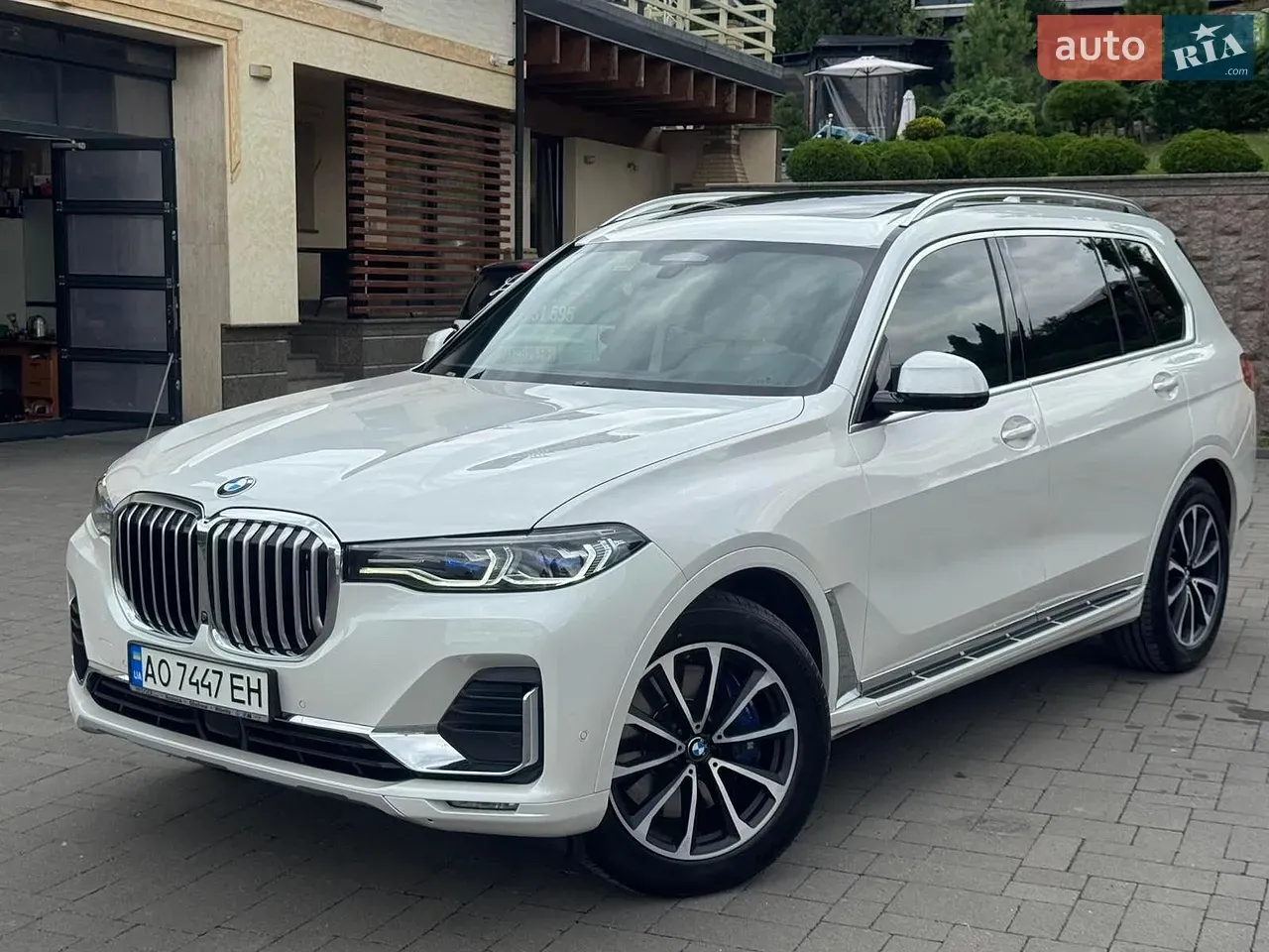 BMW X7