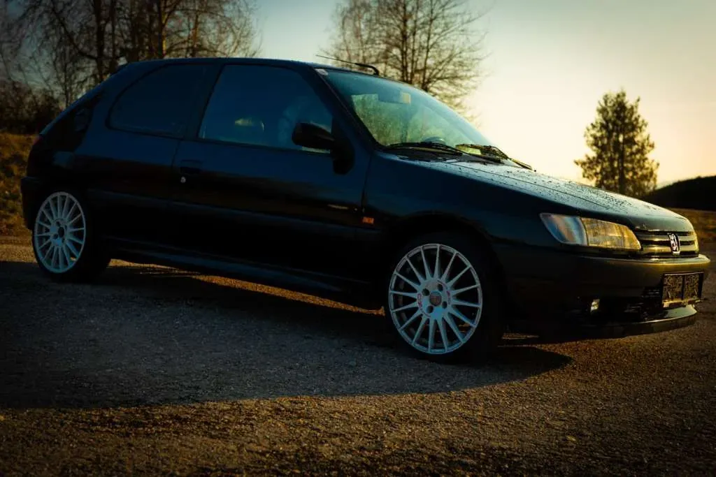 Peugeot 306 1995 photo 3