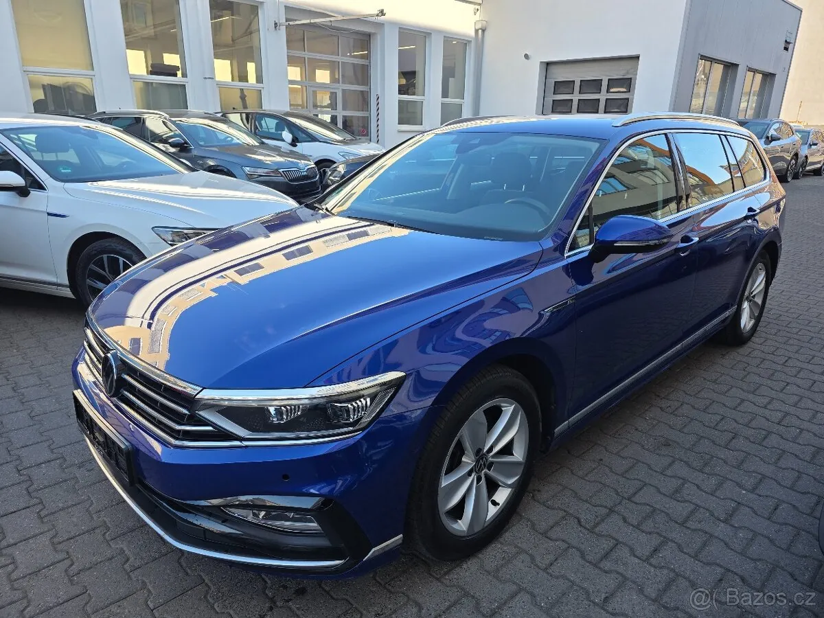 Volkswagen Passat 2023 photo 3