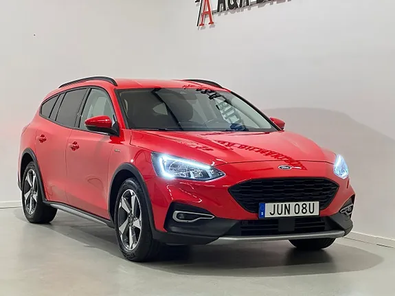 Ford Focus 2022 photo 2