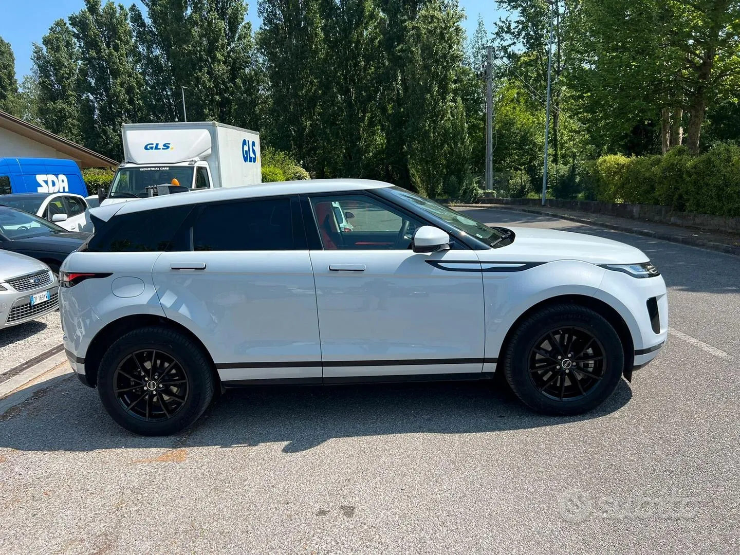 Land Rover Range Rover Evoque 2020 photo 3