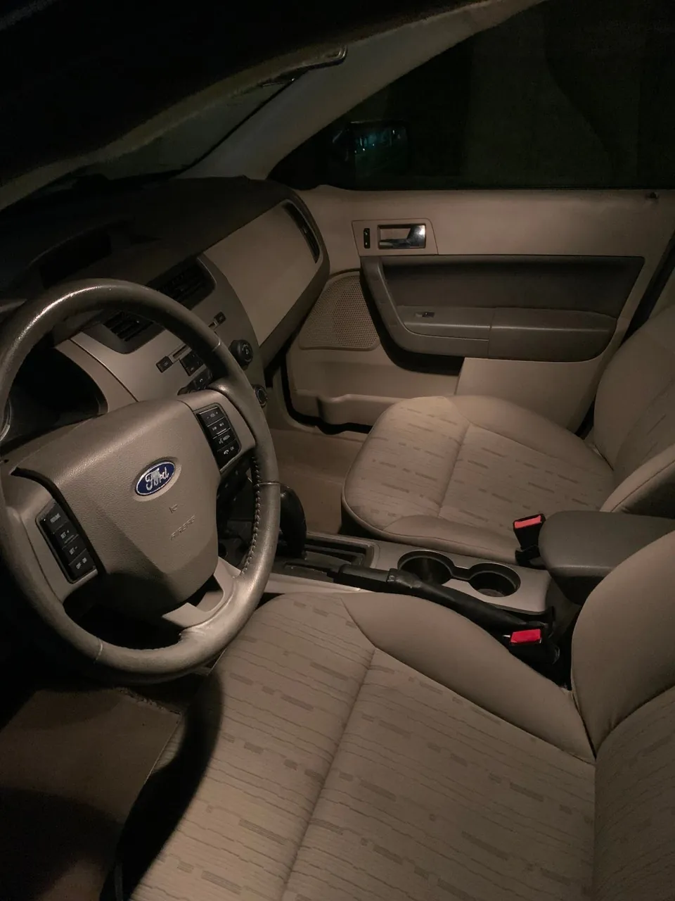 Ford Focus 2008 photo 4