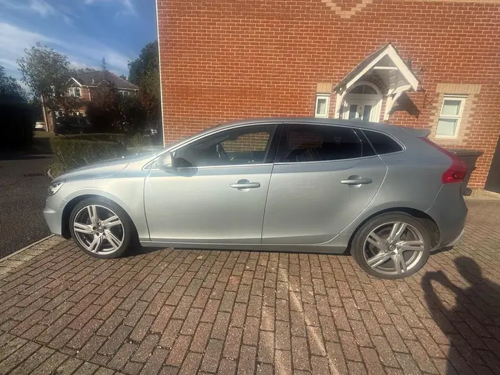 Volvo V40 2016 photo 5