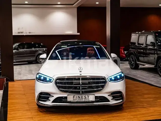 Mercedes-Benz S580E 2025 photo 4