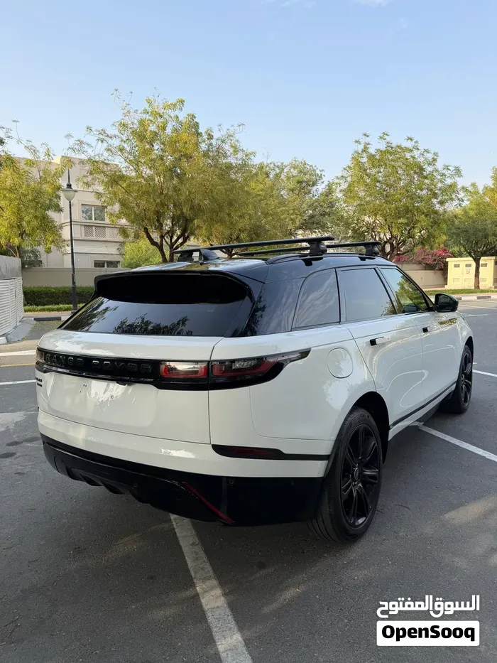 Land Rover Range Rover Velar 2021 photo 4