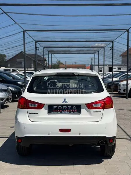 Mitsubishi Asx 2015 photo 5