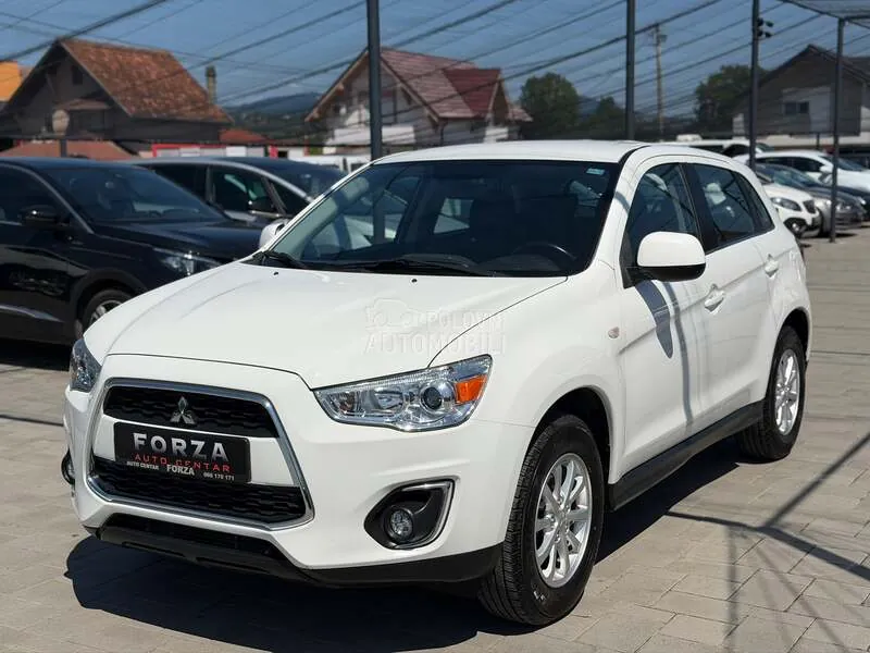 Mitsubishi Asx 2015 photo 2