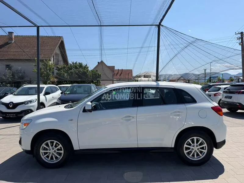 Mitsubishi Asx 2015 photo 3