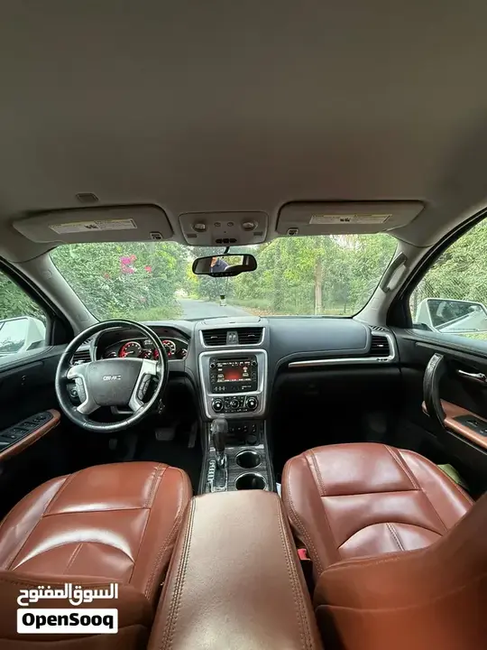 GMC Acadia 2014 photo 4
