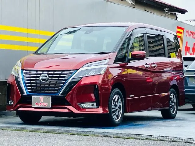 Nissan Serenade
