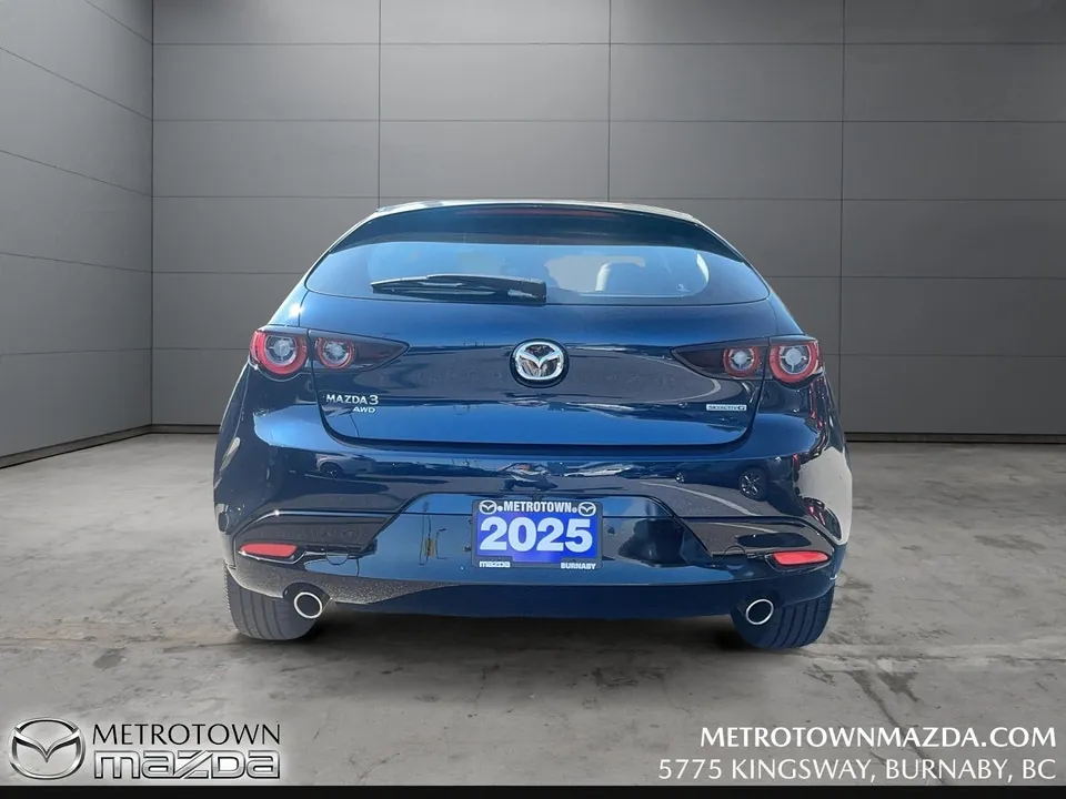 Mazda Mazda3 2025 photo 4