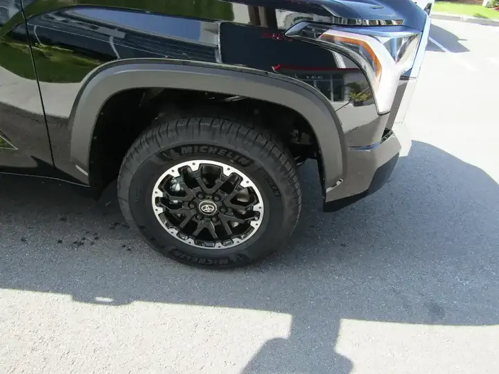 Toyota Tundra 2026 photo 5