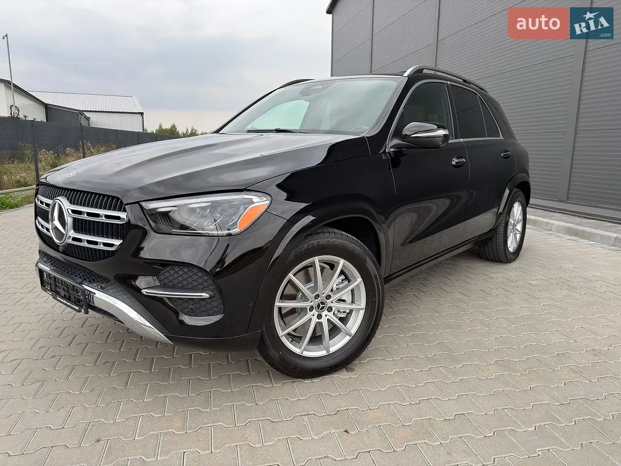 Mercedes-Benz Gle-Class 2024 photo 4