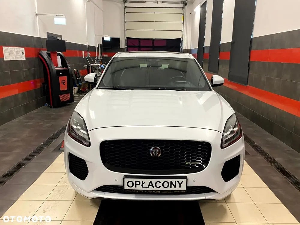 Jaguar E-Pace 2018 photo 4