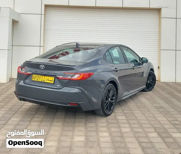 Toyota Camry 2025 photo 4