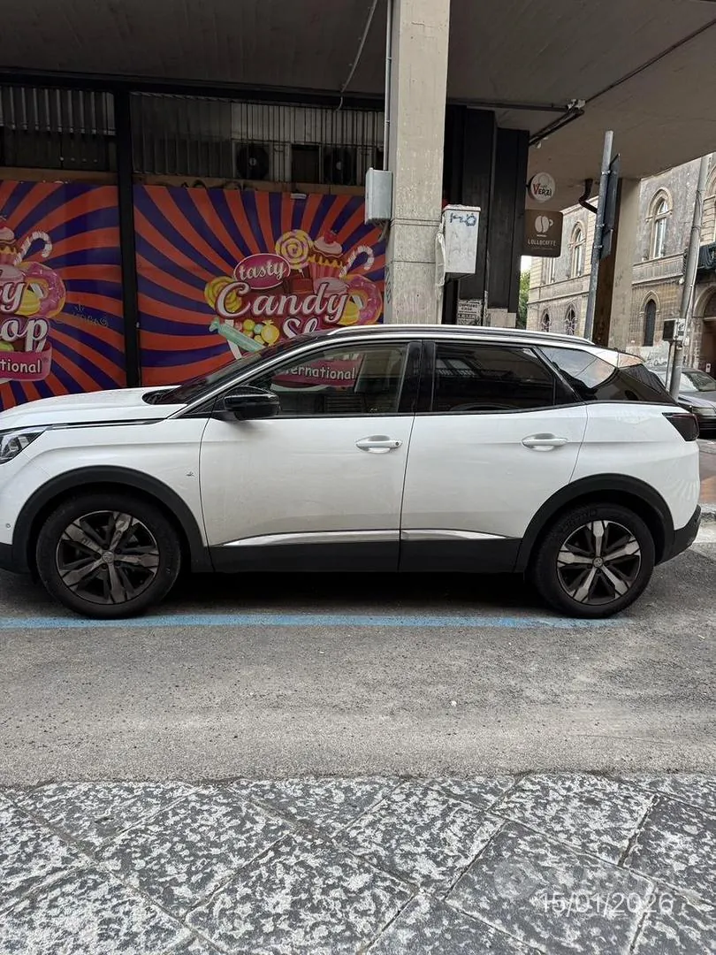 Peugeot 3008 2020 photo 2