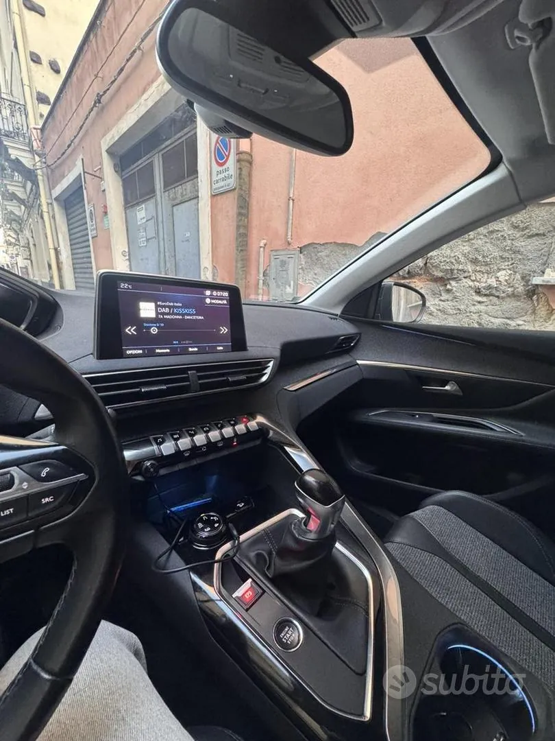 Peugeot 3008 2020 photo 5