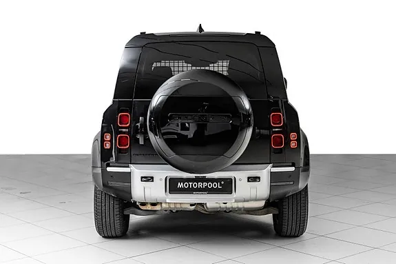 Land Rover Defender 110 2024 photo 4