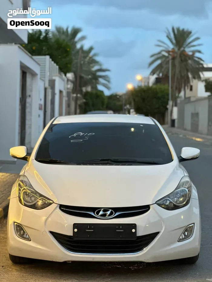 Hyundai Elantra 2012 photo 4