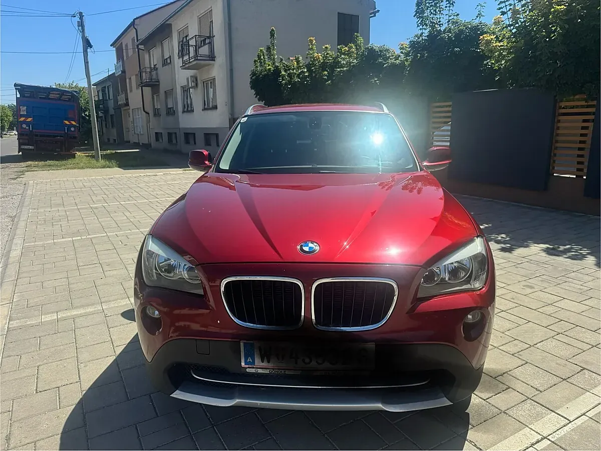 BMW X1 2012 photo 3