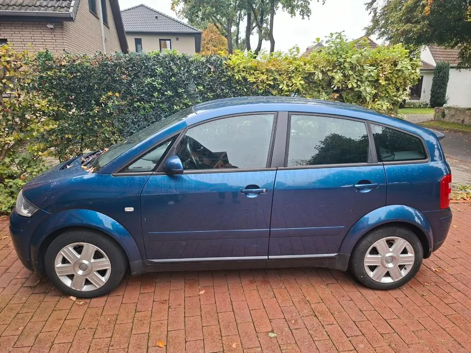 Audi A2