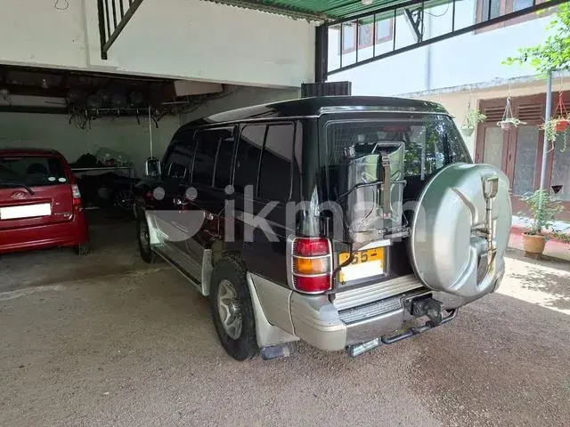 Mitsubishi Pajero