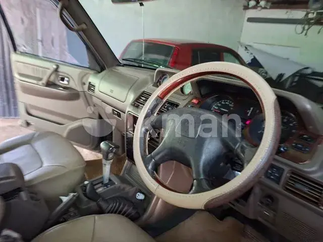 Mitsubishi Pajero 1999 photo 4