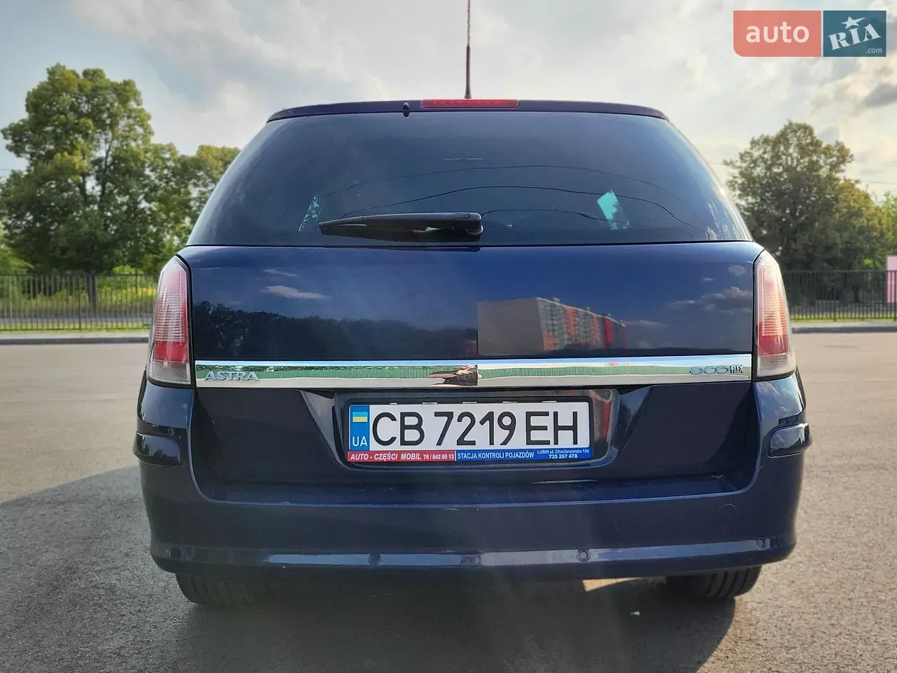 Opel Astra 2010 photo 5