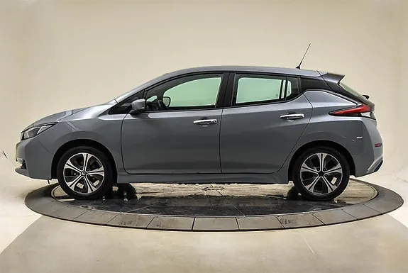 Nissan Leaf 2021 photo 4