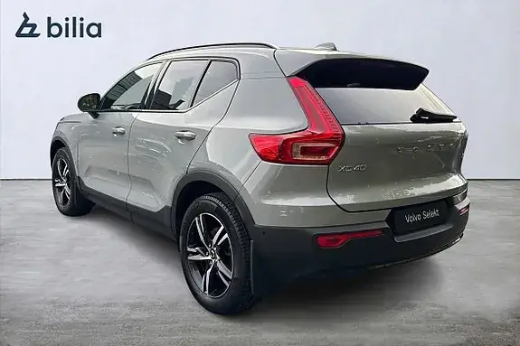 Volvo Xc40 2025 photo 2