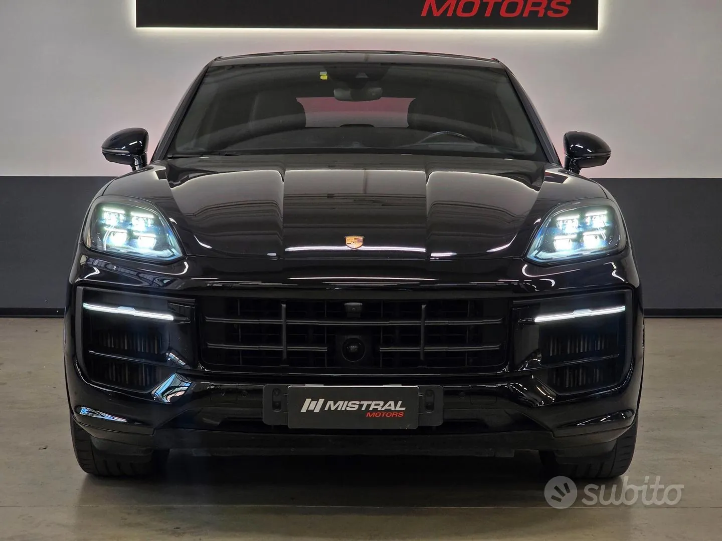 Porsche Cayenne 2024 photo 2