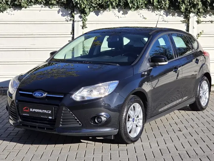 Ford Focus 2013 photo 3