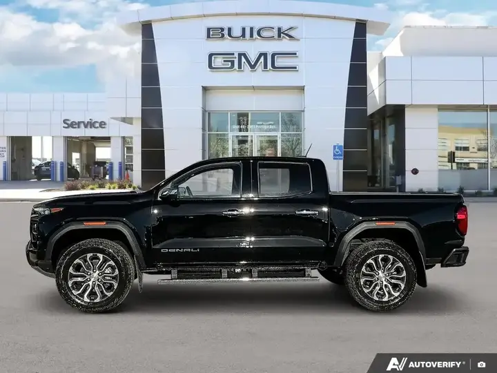 GMC Canyon 2026 photo 4