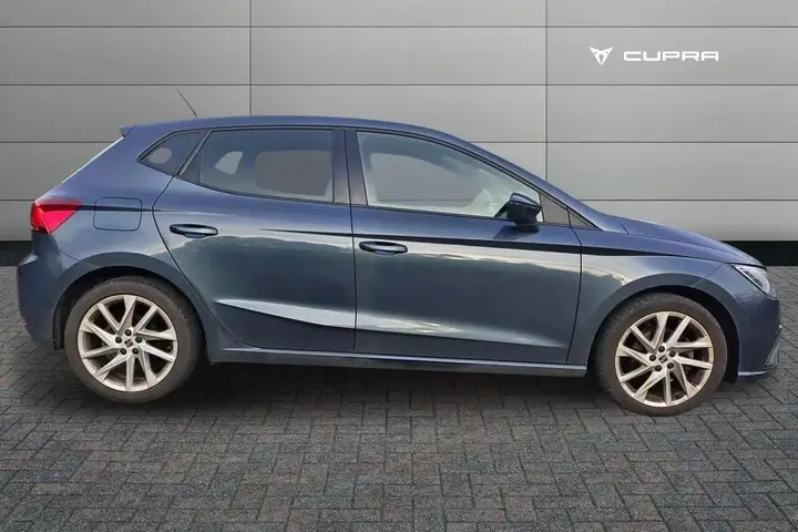 Seat Ibiza 2024 photo 4